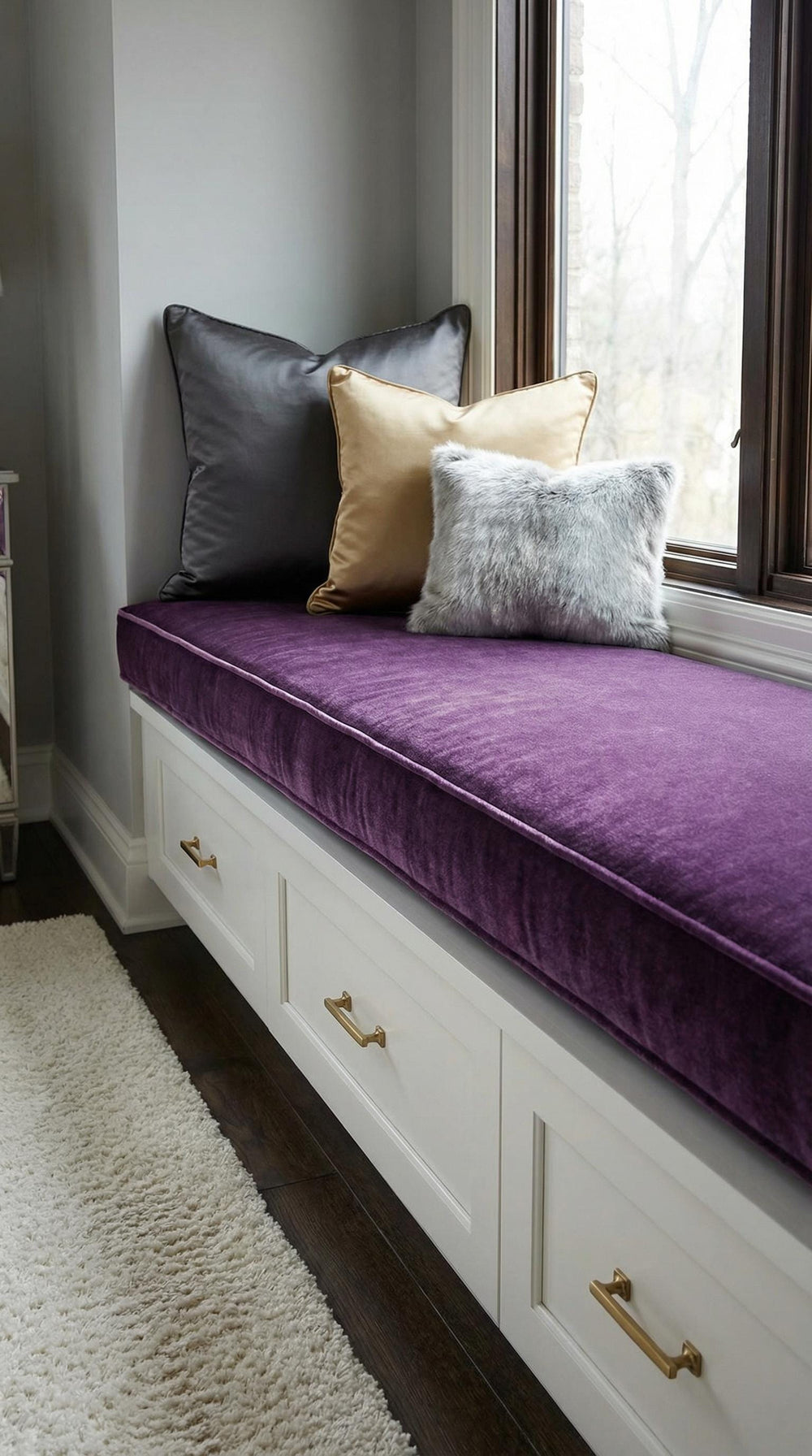 Velvet Seat Cushion 1