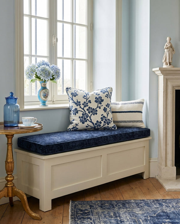 Custom Window Seat Cushion with Piping, Made-to-Measure Bay Window Bench Cushion, Banquette Booth Bench Seat Pad, Readin