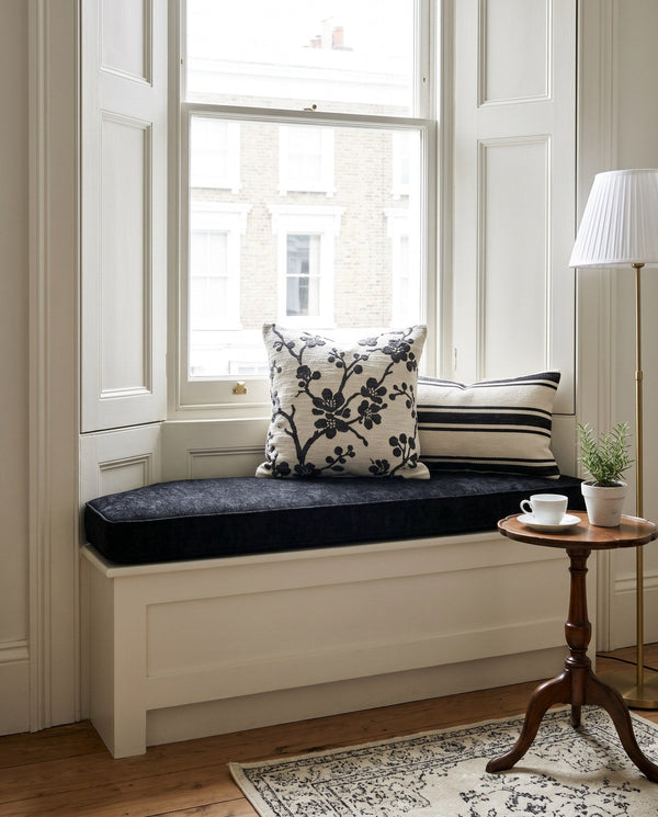 Custom Window Seat Cushion with Piping, Made-to-Measure Bay Window Bench Cushion, Banquette Booth Bench Seat Pad, Readin