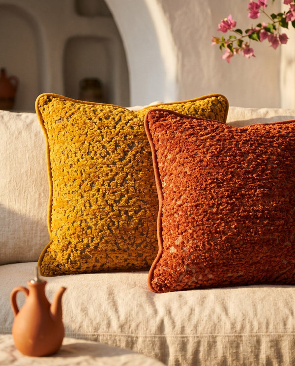 Custom Boucle Throw Pillow – Piped Edge, Made to Measure
